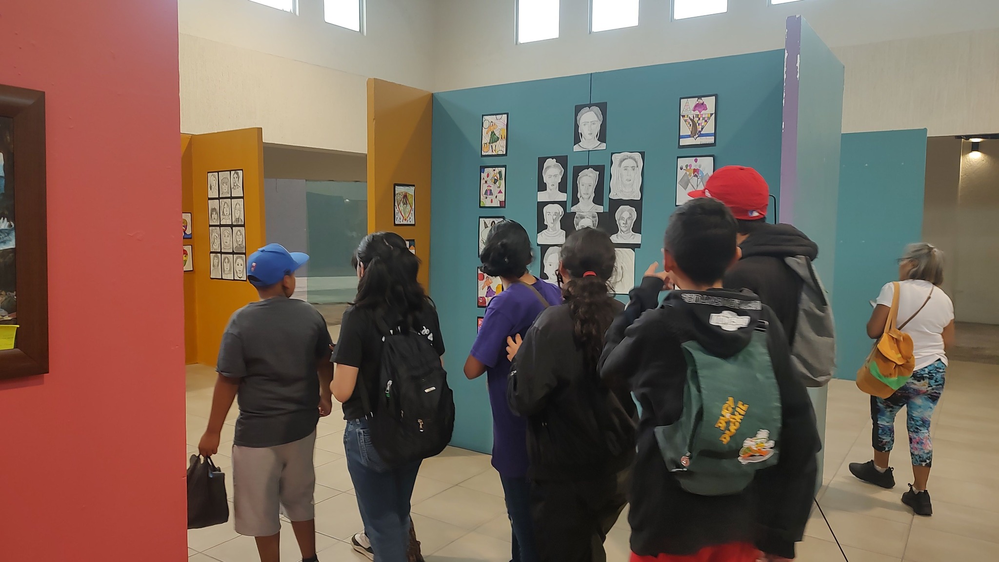 Actividad Cultural Comunitaria: Símbolos, códices e historias. Reconociendo entornos y generando narrativas